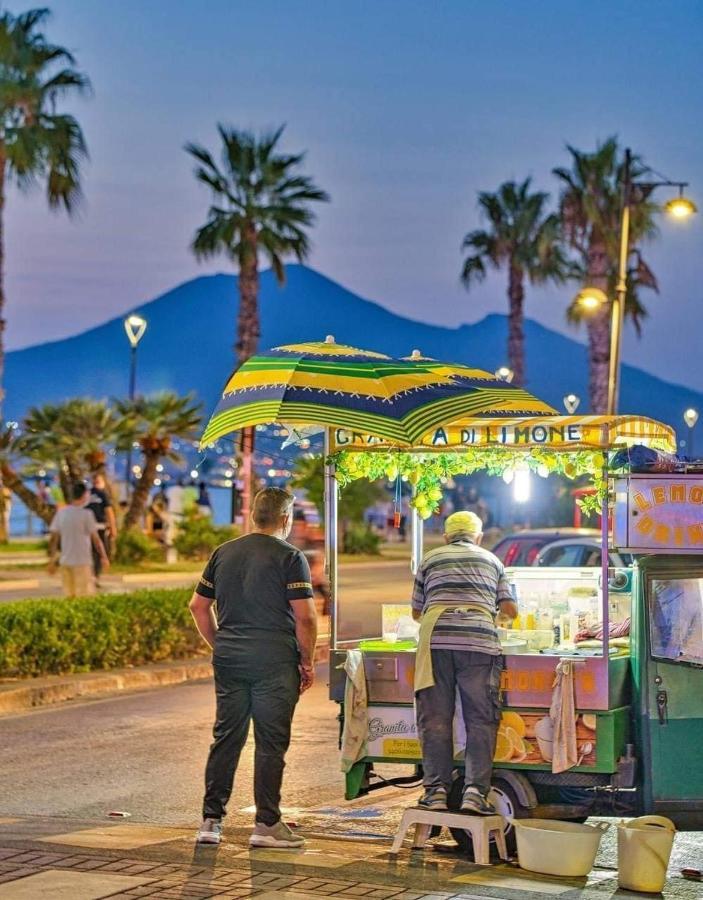 Antico Charme Affittacamere Castellammare di Stabia Ngoại thất bức ảnh